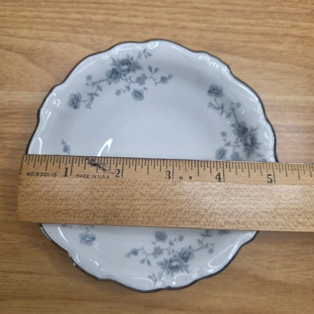 Johann Haviland Bavaria Germany Blue Garland Fruit Bowls Dessert 5 1/8